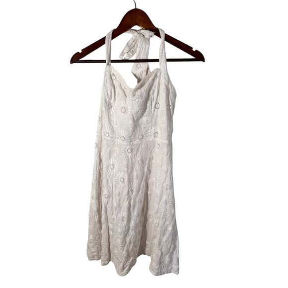 Lilly Pulitzer White Halter Eyelet Dress Resort Coastal Preppy Summer Size 2 - Picture 2 of 8